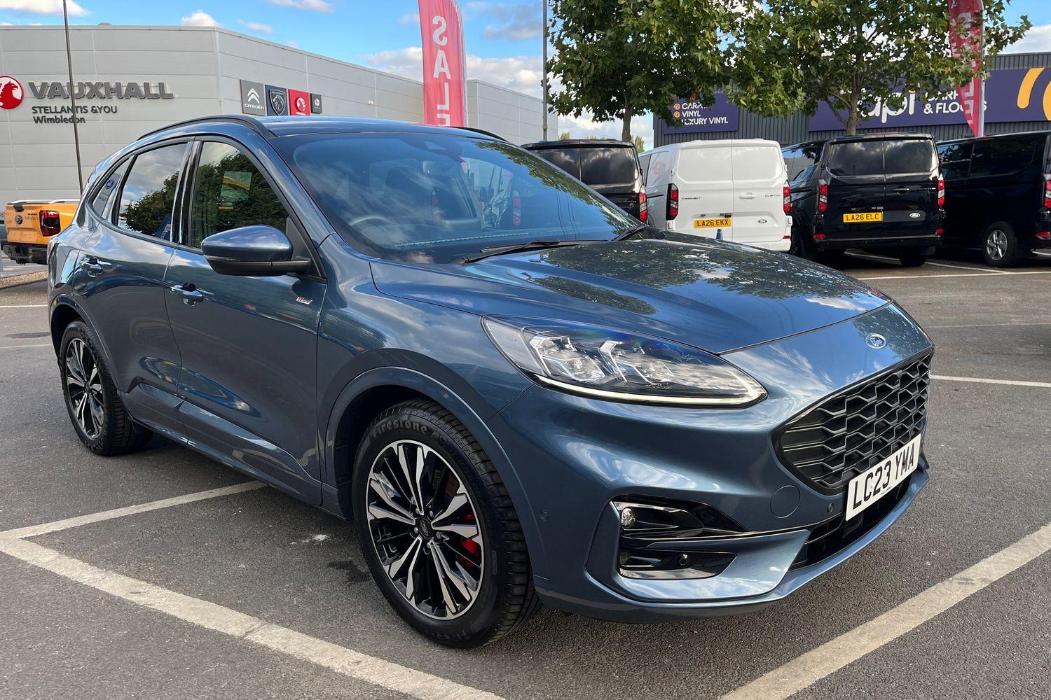 Ford KUGA Photo 36