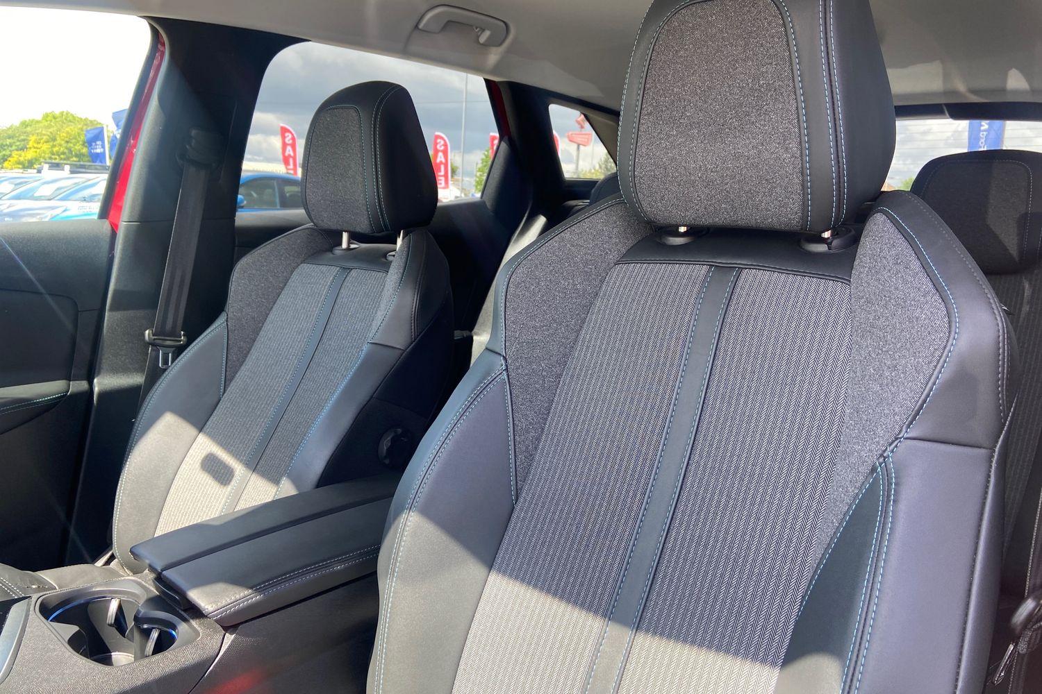 Peugeot 3008 Photo 18