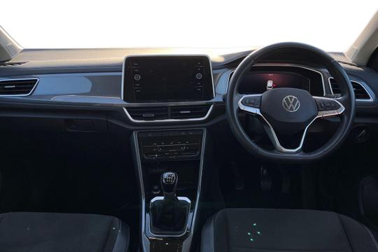 Volkswagen T-roc Photo autoimg-de8e1af906a379365fe46126aa43a202dd8529f9.jpg