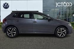 VOLKSWAGEN Polo Photo 4