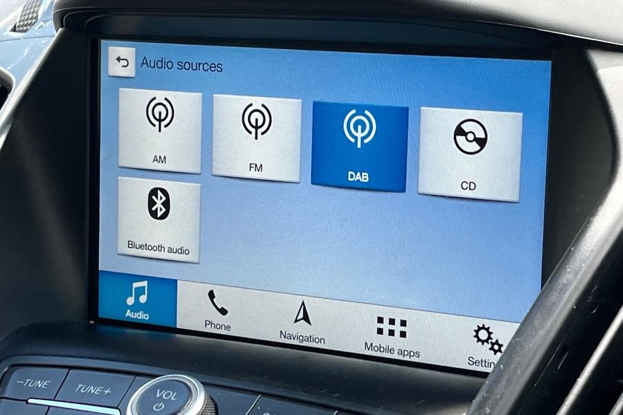 Ford KUGA Photo autoimg-de927025fc24376880d55f89416beab9fc64703c.jpg