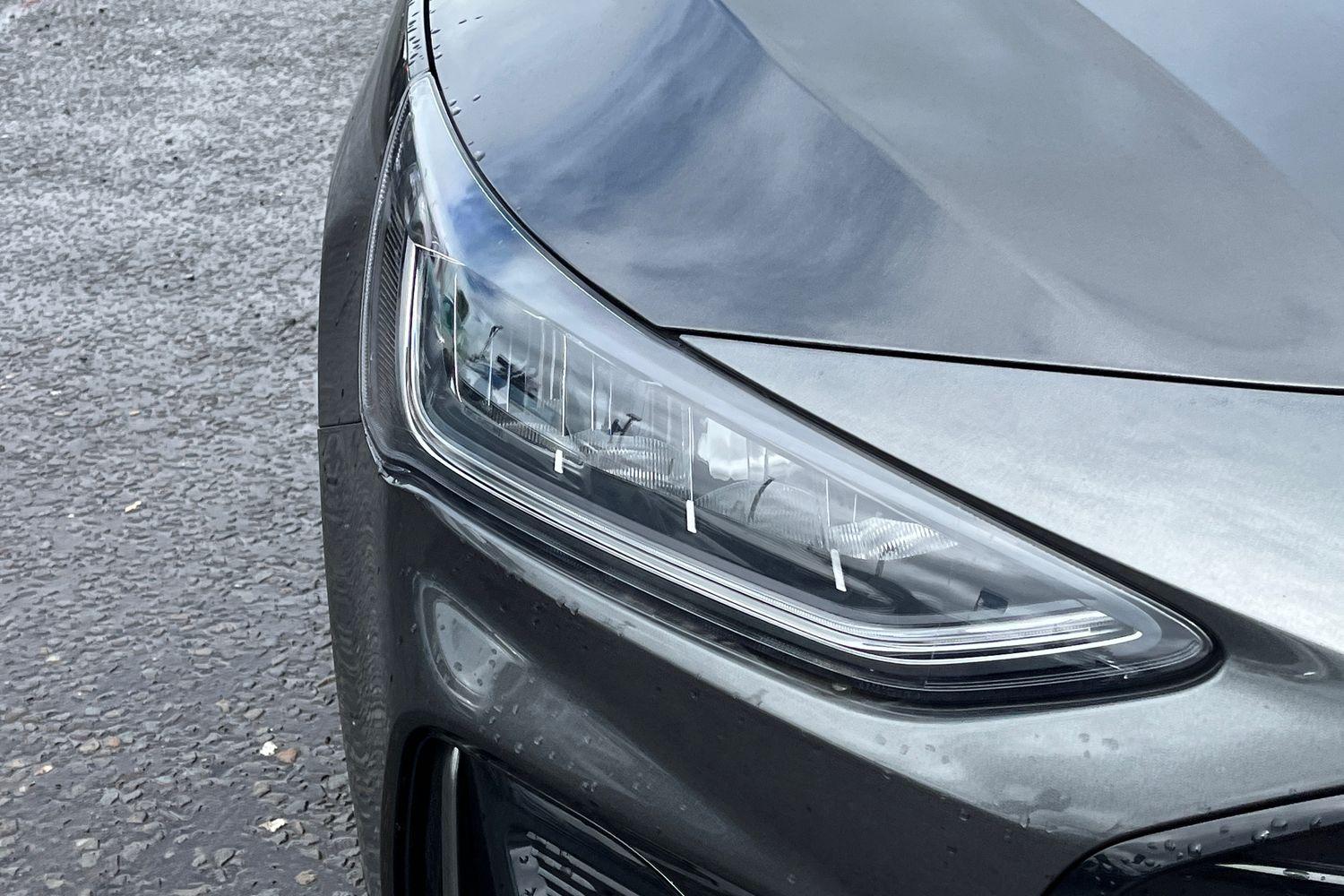 Ford FOCUS Photo 34