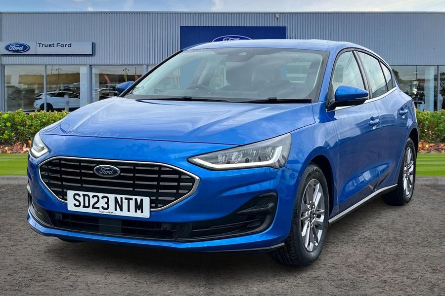 Ford Focus Photo autoimg-de94d1475a3e4baeca9c1c43dc9b20735d60650d.jpg