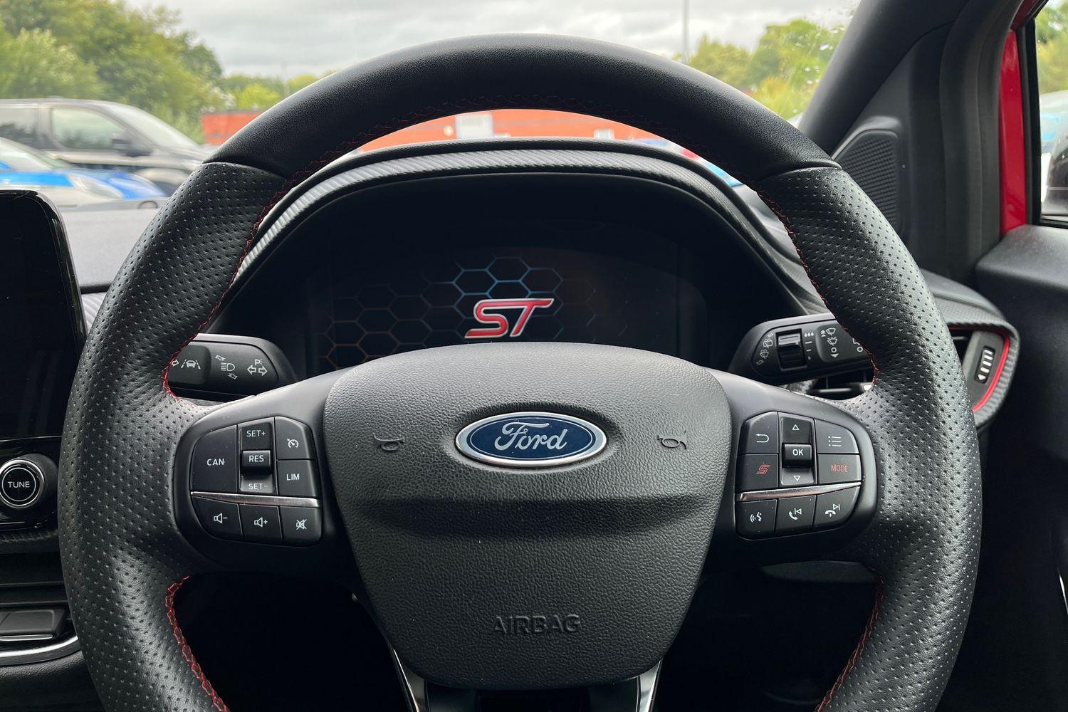 Ford Puma Photo 11