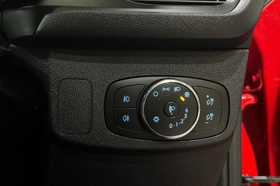 Ford FOCUS Photo autoimg-de9869152bd37948d973fd4b157756a6ff84ba15.jpg