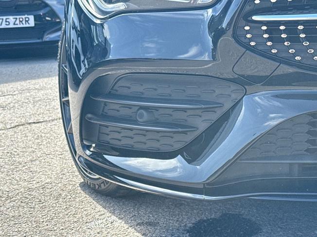 MERCEDES-BENZ CLA Photo 21