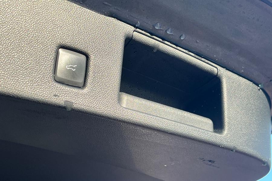 Ford KUGA Photo autoimg-de9c922d4fd766d69eb741f124b30f7dd189a033.jpg