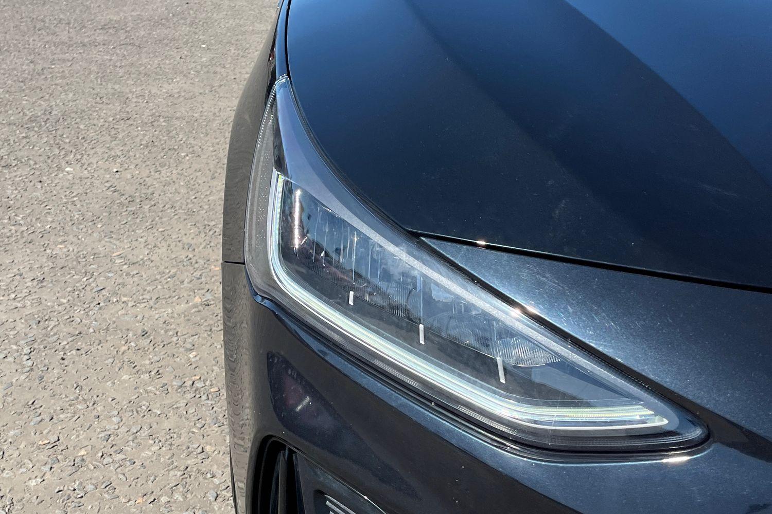 Ford FOCUS Photo 39