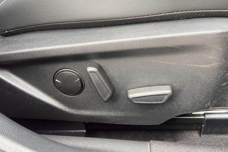Ford FOCUS Photo autoimg-de9e946778343dfcf3e2d2586129dec20a81ebd7.jpg