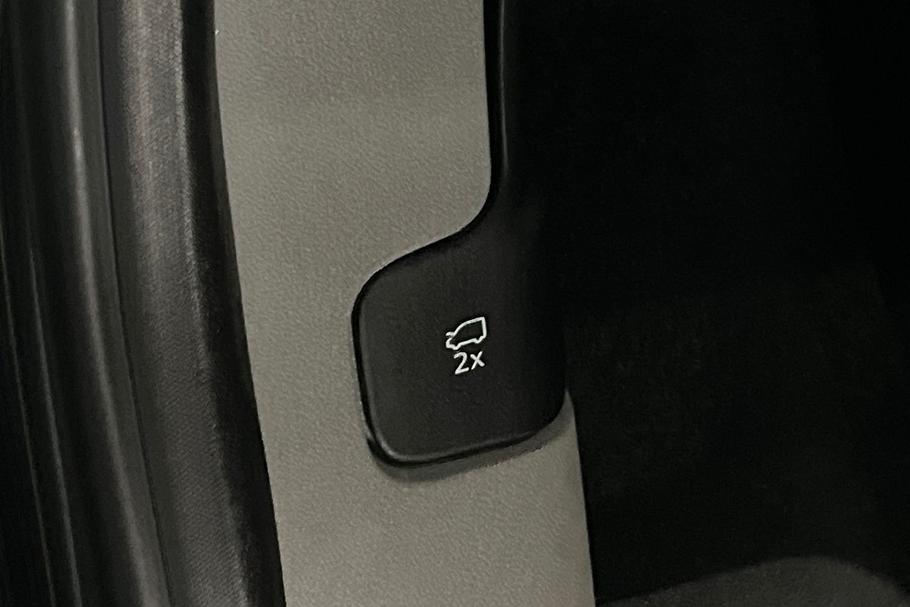 Used Ford TRANSIT CUSTOM 37