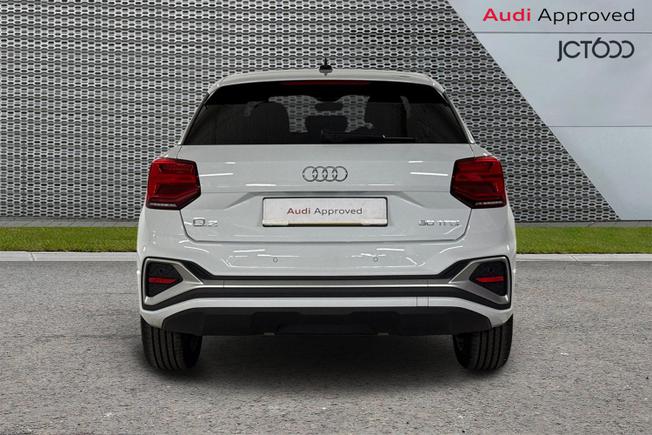 AUDI Q2 Photo 7