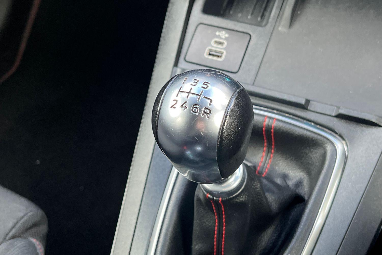 Ford PUMA Photo 33
