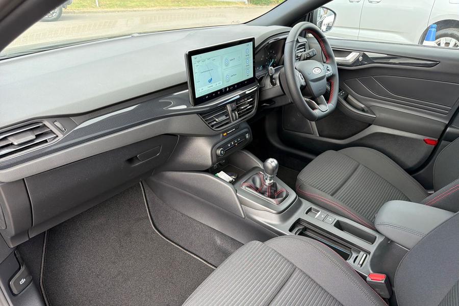 Ford Focus Photo autoimg-dea73b28f9c77221365aacd1d68bedfabceeec30.jpg