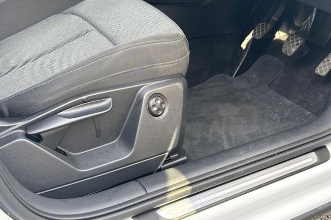 AUDI Q2 Photo 31