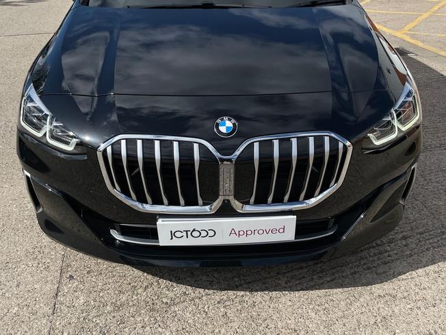 BMW 2 Series Active Tourer Photo 21