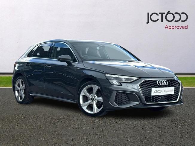Audi A3 Photo 1