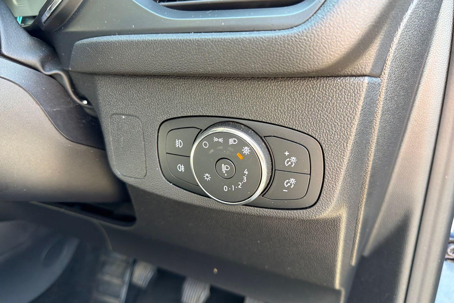 Ford FOCUS Photo 22