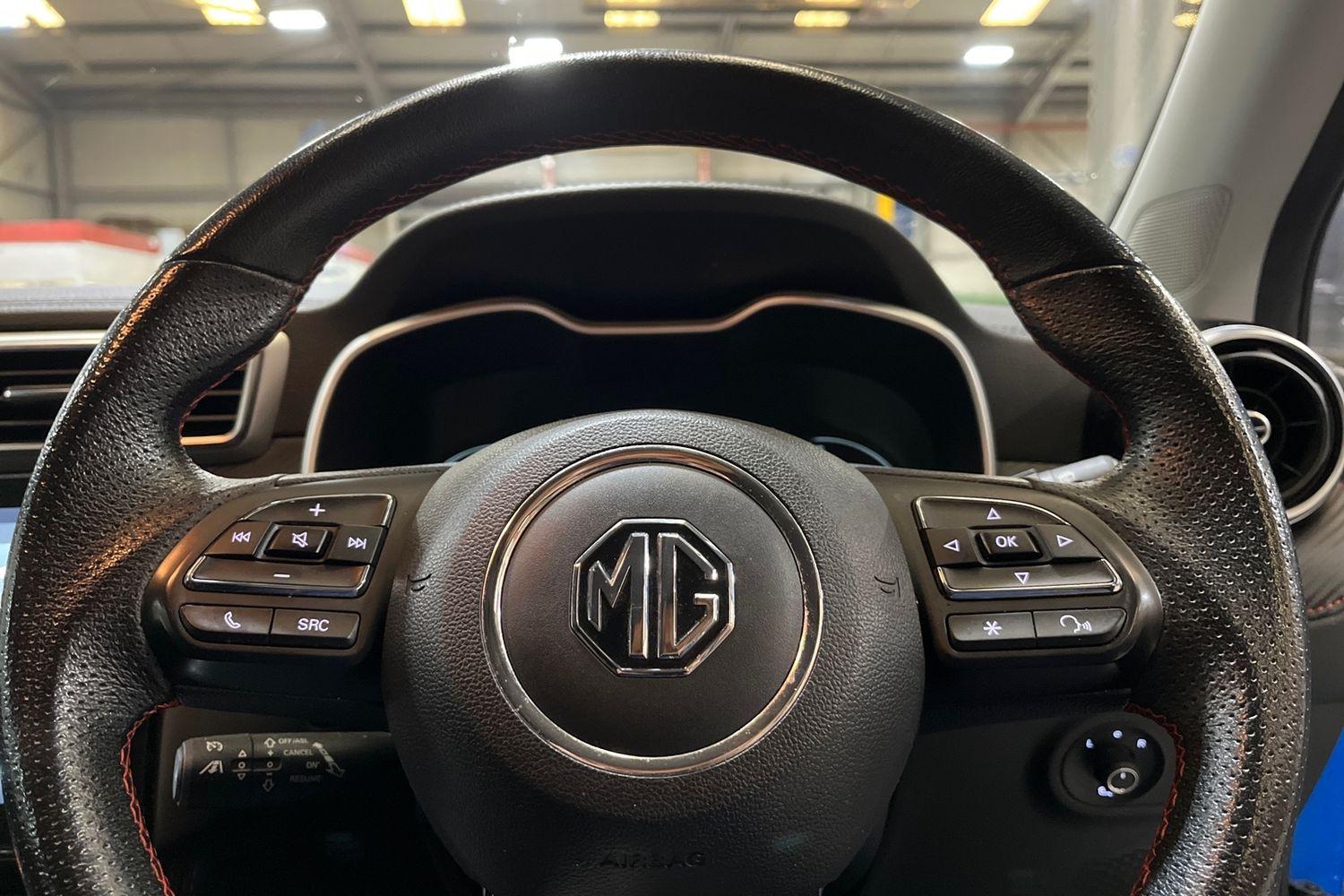 MG MG ZS Photo 11