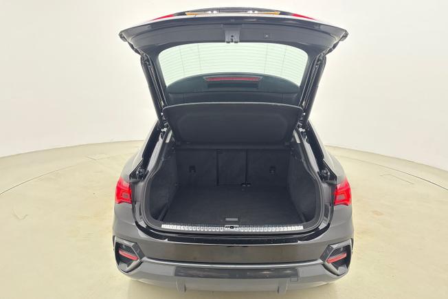 AUDI Q3 Photo 12