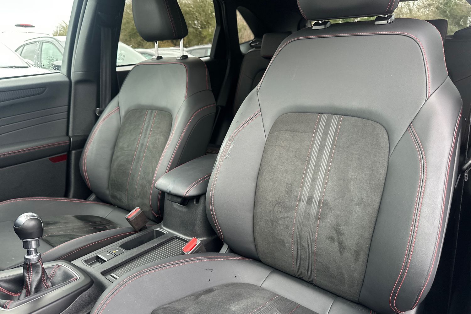 Ford KUGA Photo 18