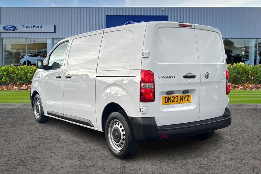 Vauxhall VIVARO Photo autoimg-deb55a28ded5bc5cc76db8b59f49bebb8618cdfd.jpg