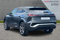 AUDI Q3 Photo 3