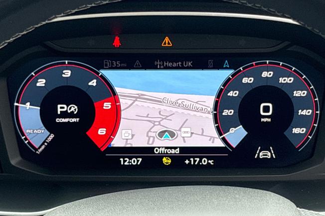 Audi Q3 Photo 15