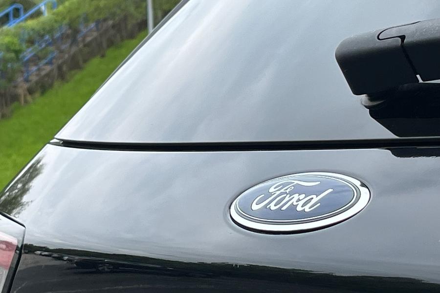 Ford KUGA Photo autoimg-debdc4e52878c62b758604c8f8dcfe3bab9fc997.jpg