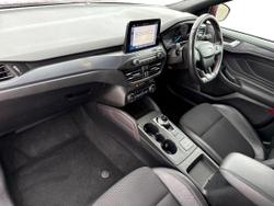 FORD Focus Photo 2