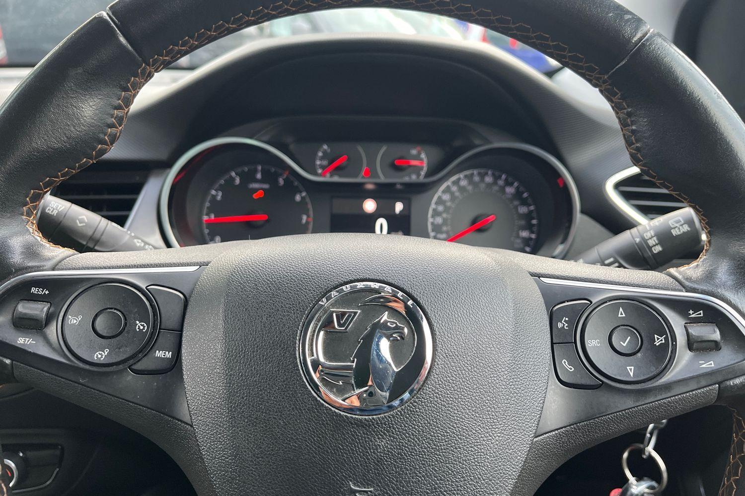 Vauxhall CROSSLAND X Photo 29