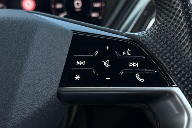AUDI Q4 E-Tron Photo 17