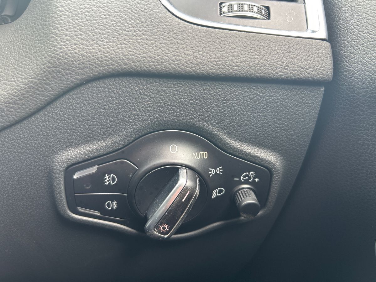 Audi SQ5 Photo 25
