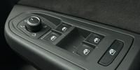 Volkswagen Golf Photo 16