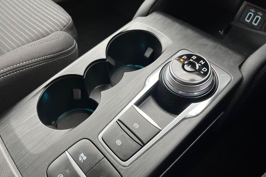 Ford FOCUS Photo autoimg-ded1134635b7095d80e8537aec8f5001b7df15c4.jpg
