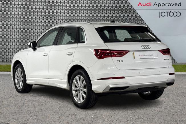 AUDI Q3 Photo 3