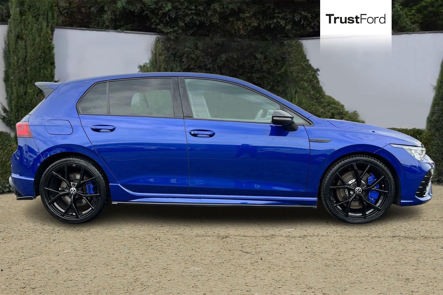 Volkswagen Golf Photo 2