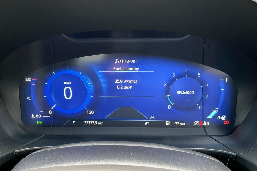 Ford KUGA Photo autoimg-ded659881e05d8386071d98c34dbd7dada15eeec.jpg