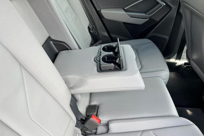 AUDI Q3 Photo 49