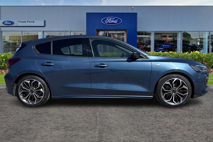 Ford FOCUS Photo autoimg-dedb7e32c4bd19f7954c8e158cb5df2b2abc0d2c.jpg
