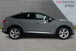 AUDI Q4 E-Tron Photo 4