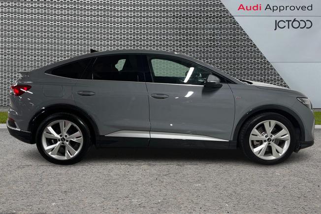 AUDI Q4 E-Tron Photo 4