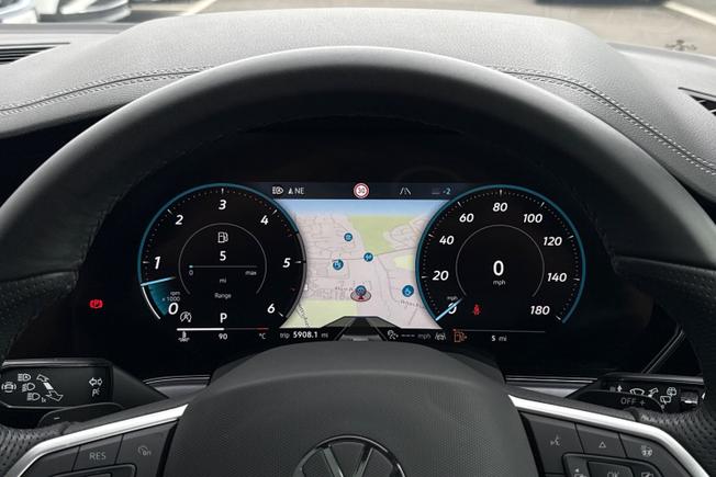 VOLKSWAGEN Touareg Photo 31
