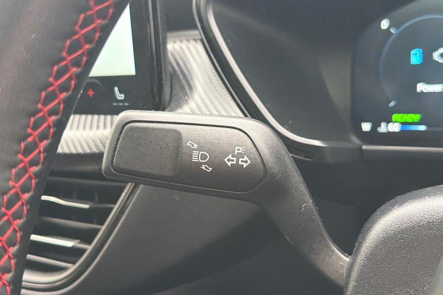 Ford Kuga Photo autoimg-dedd82af13c80c85cae602de6f25ce2f3fec84ca.jpg