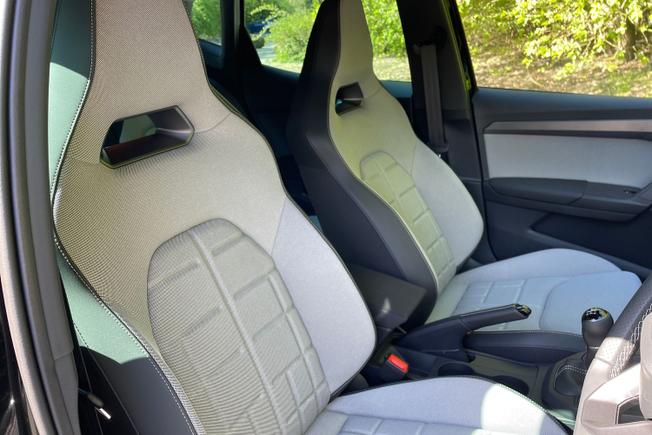 SEAT Arona Photo 23