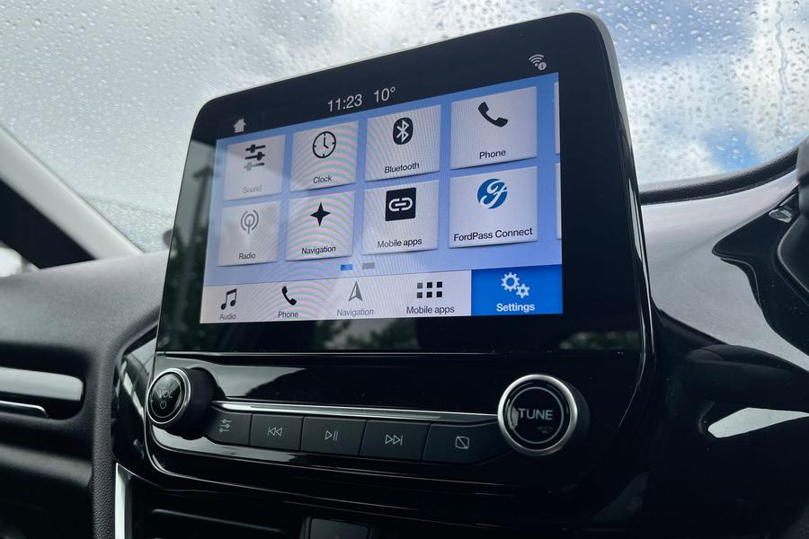 Ford FIESTA Photo autoimg-dedfe8b839a4ca7934c0a10ab46ea3c361bbee80.jpg