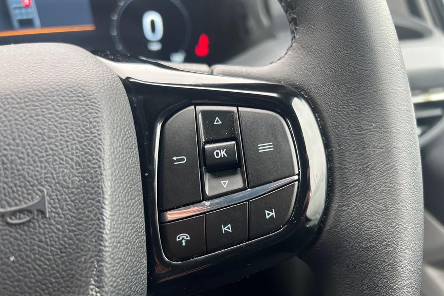 Used FORD TRANSIT CUSTOM YP75JHO 32