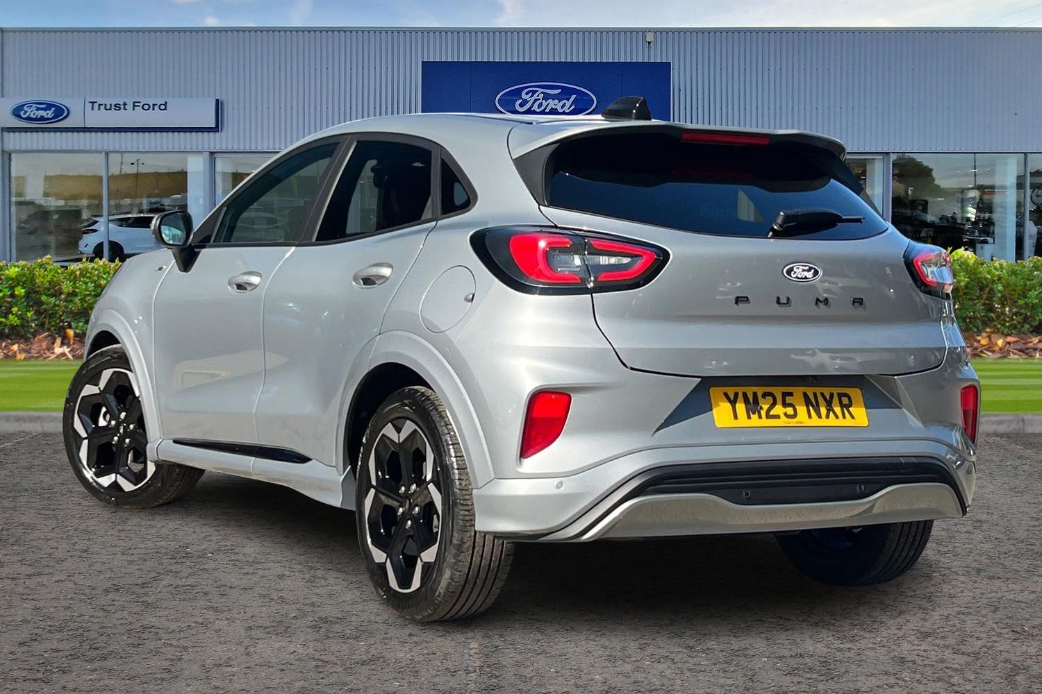 Ford Puma Photo 1