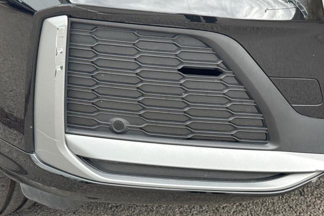 AUDI Q7 Photo 21
