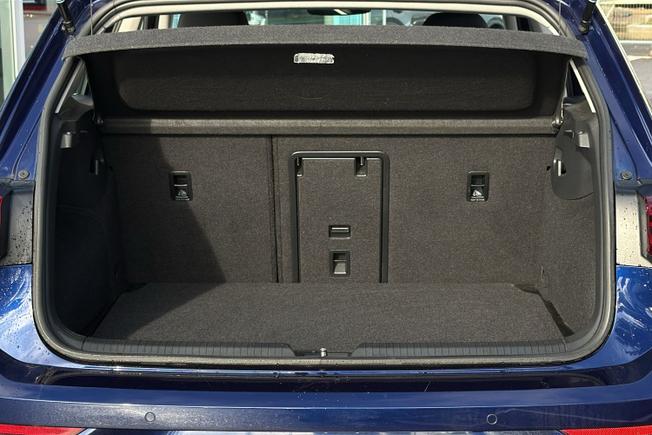VOLKSWAGEN Golf Photo 12