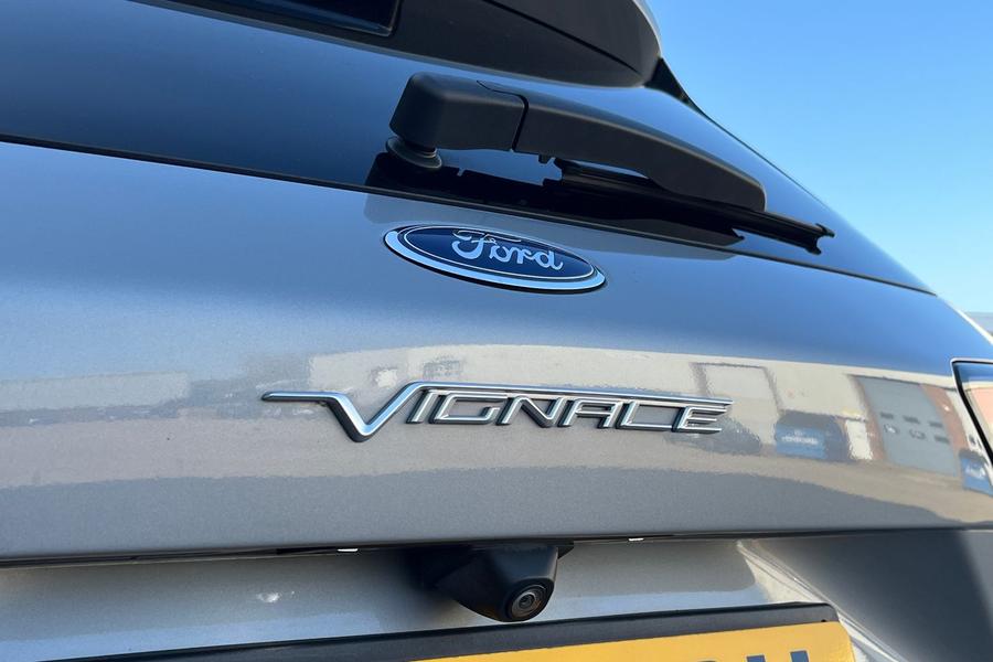 Ford Kuga Photo autoimg-deeb2093114ff7c7e5dee138d70c561b75ba68c4.jpg